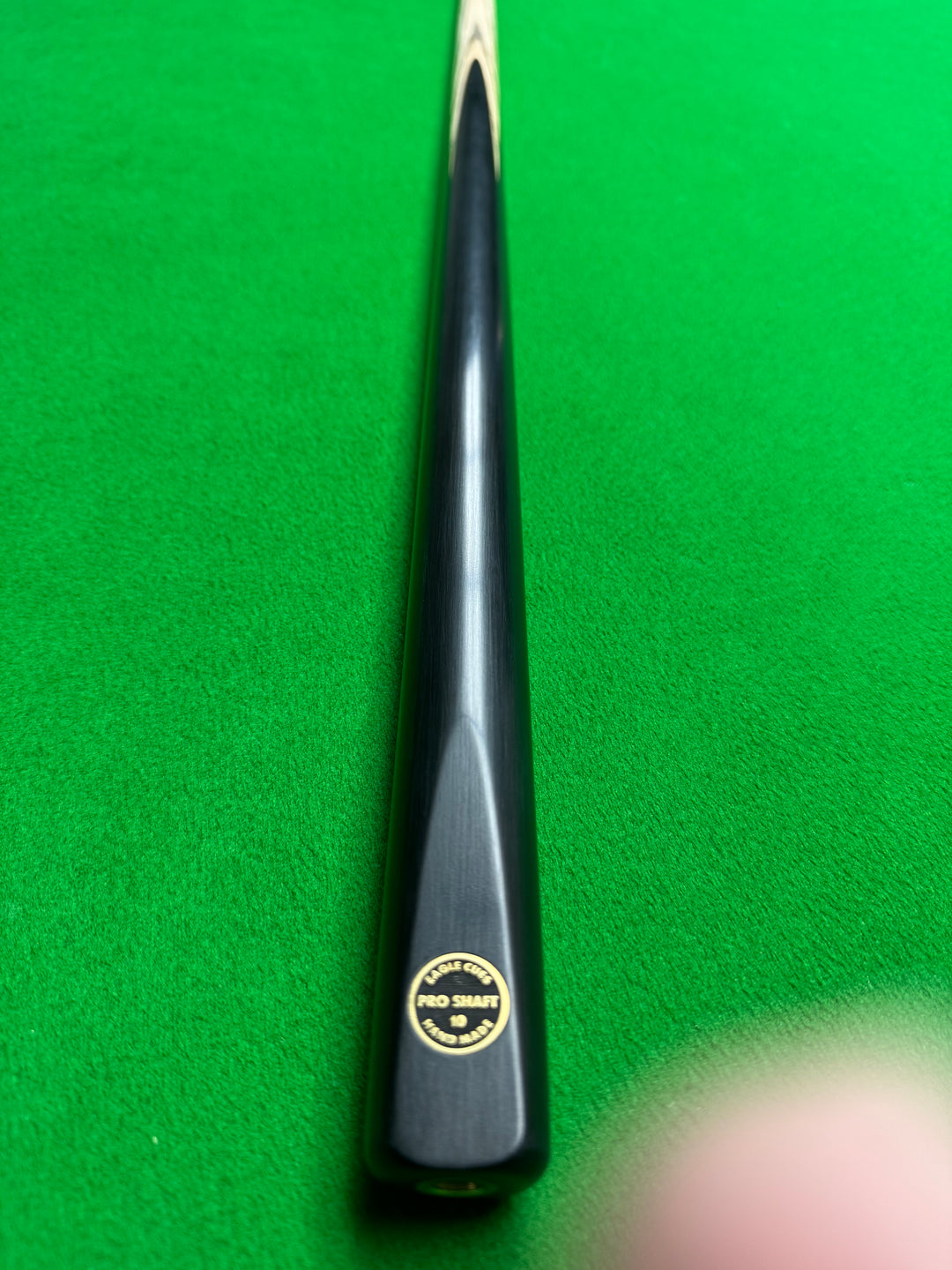 Eagle Cues – Limited Edition – Pro Shaft 10