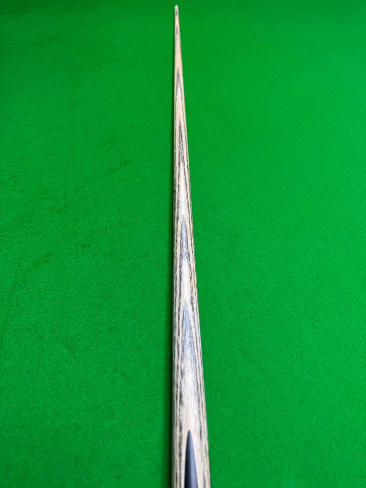 Eagle Cues Ultimate 2002 – 8.0mm – TI Ferrule – 58" – 17.6oz
