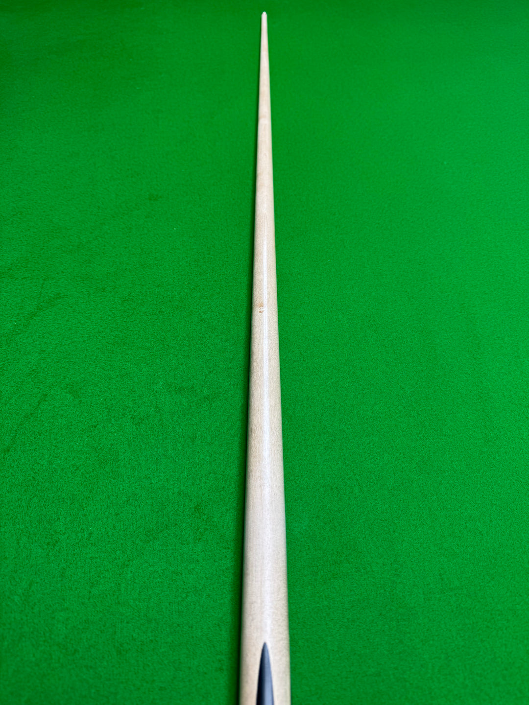 Eagle Cues Ultimate 2044 – 9.3mm – 59.25" – 17.7oz