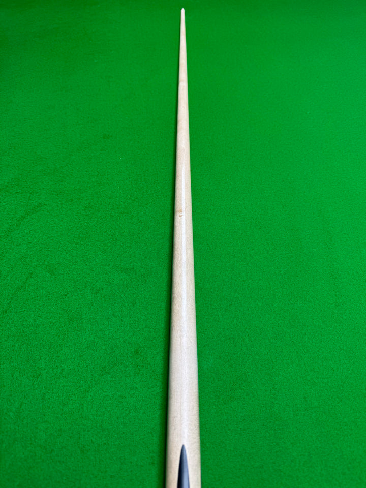 Eagle Cues Ultimate 2044 – 9.3mm – 59.25" – 17.7oz