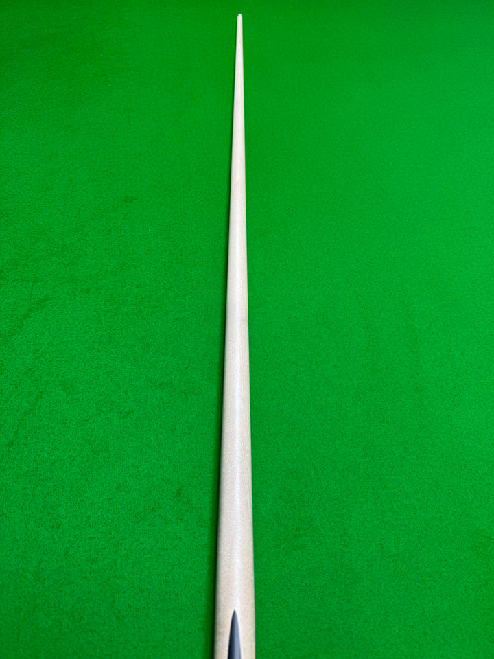 Eagle Cues Ultimate 2013 – 9.0mm – 57.5" – 17.5oz