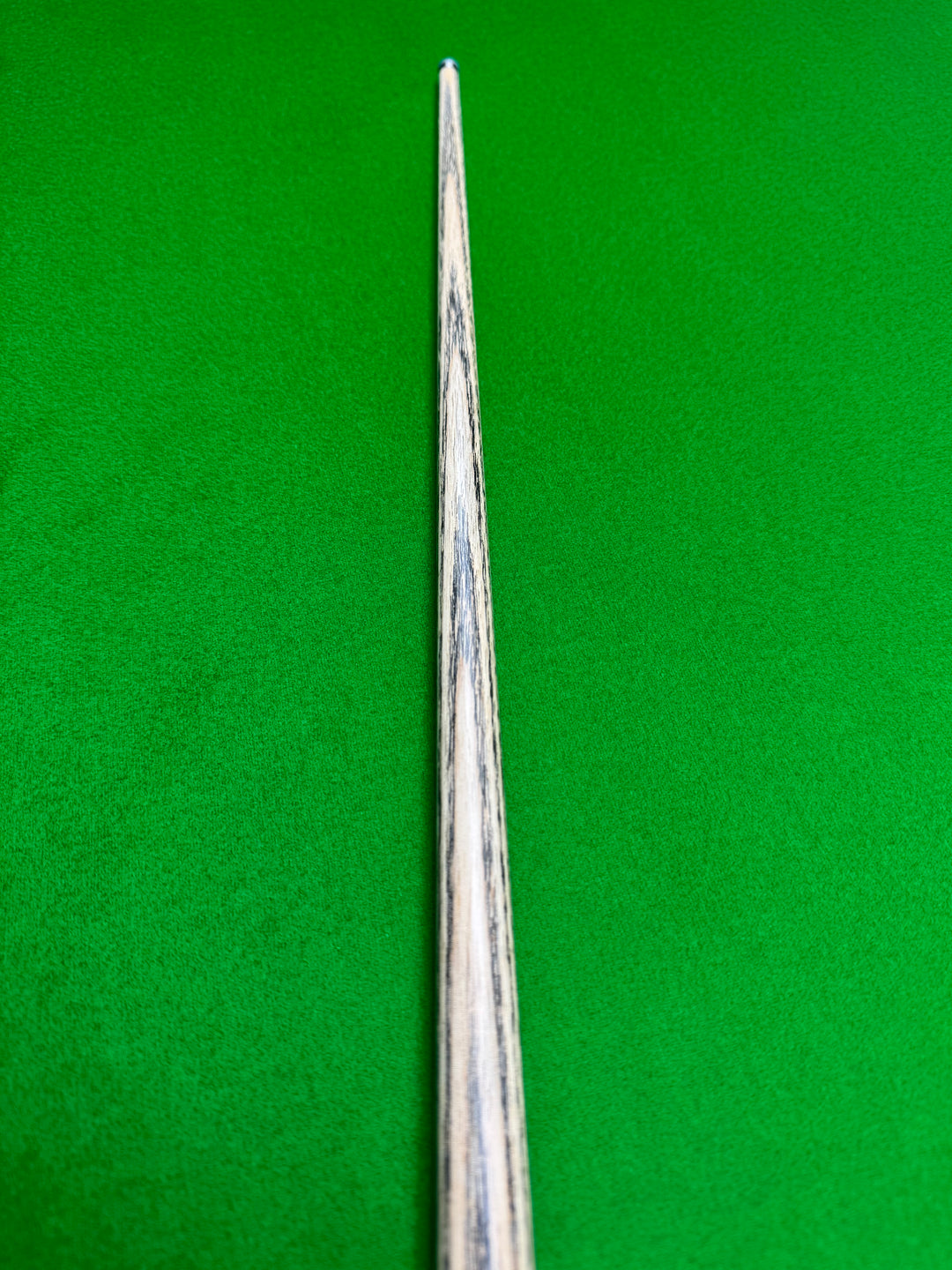 Eagle Cues Ultimate 2056 – 9.8mm – 57.25" – 17.4oz