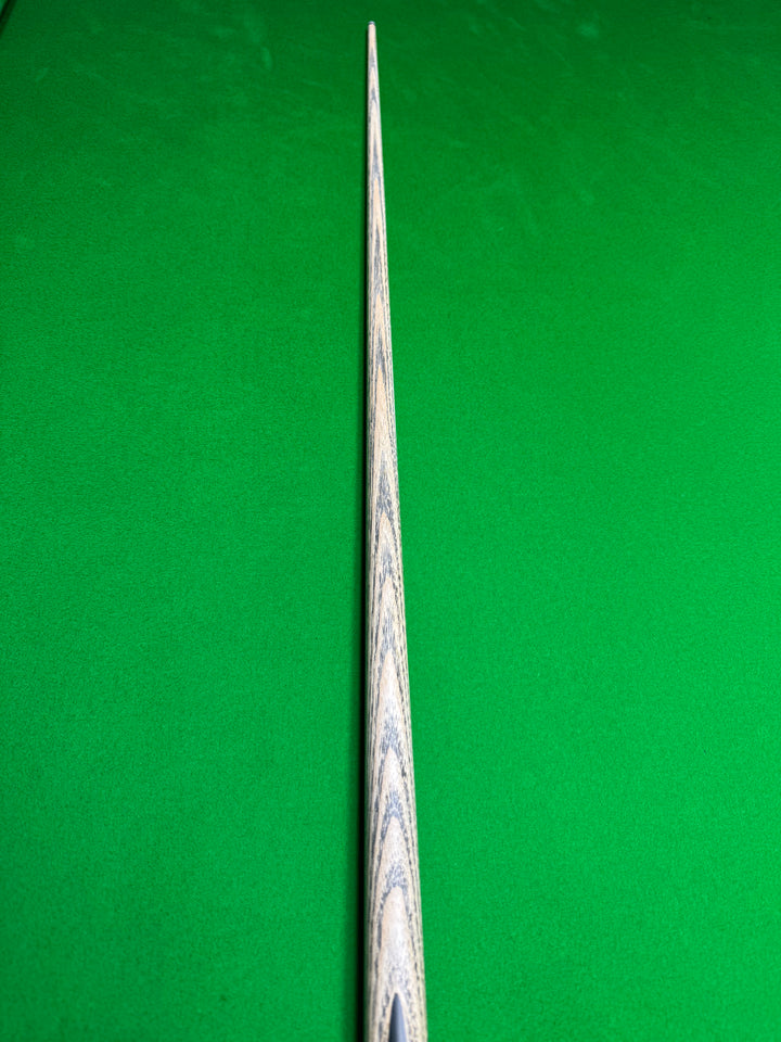 Eagle Cues Ultimate 2015 – 1pc – 9.4mm – TI Ferrule – 58.25" – 17.7oz