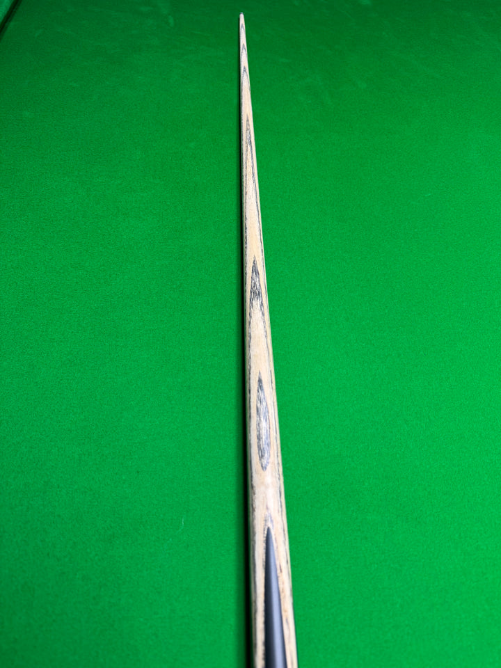 Eagle Cues Ultimate 2031 – 1pc – 8.3mm TI – 57" – 17.7oz