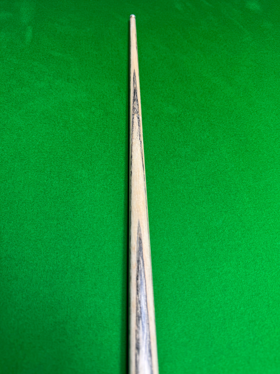 Eagle Cues Ultimate 2001 – 1pc – 9.8mm – 58.25" – 17.4oz
