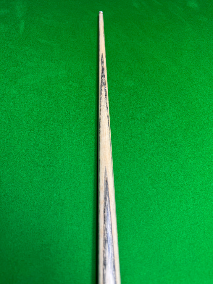 Eagle Cues Ultimate 2001 – 1pc – 9.8mm – 58.25" – 17.4oz