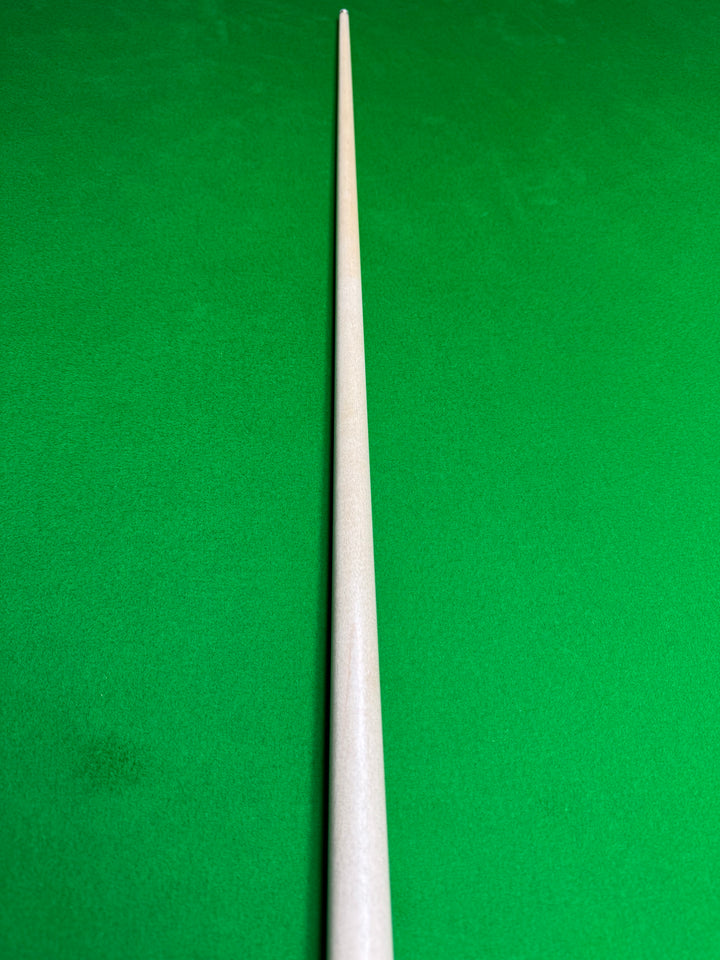 Eagle Cues Ultimate 001 – 3/4 – Maple – 10.4mm TI – 58" – 21.3oz