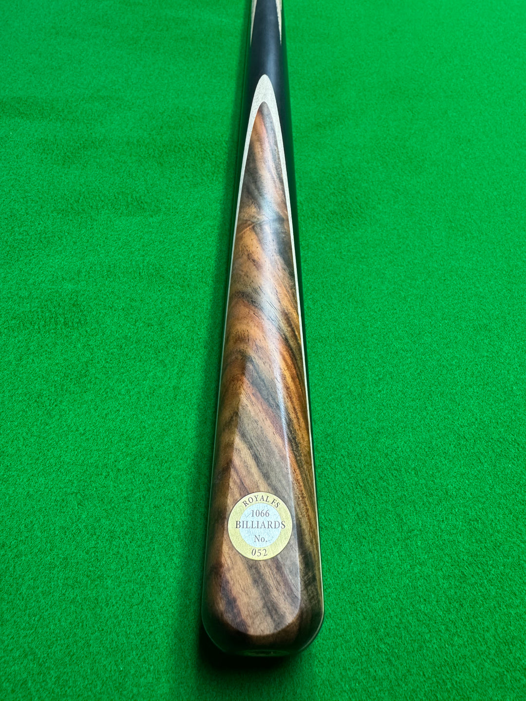 1066 BILLIARDS ROYAL 052 FS – 1PC – 9.5MM – TI – 59.25″ – 18.9OZ