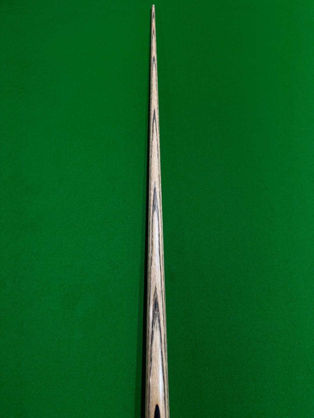 Eagle Cues Ultimate 2157 – 9.7mm – 57.25" – 17.5oz