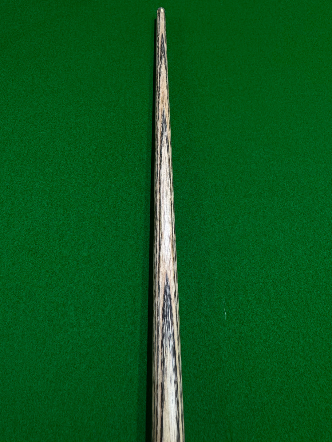 Eagle Cues Ultimate 2157 – 9.7mm – 57.25" – 17.5oz