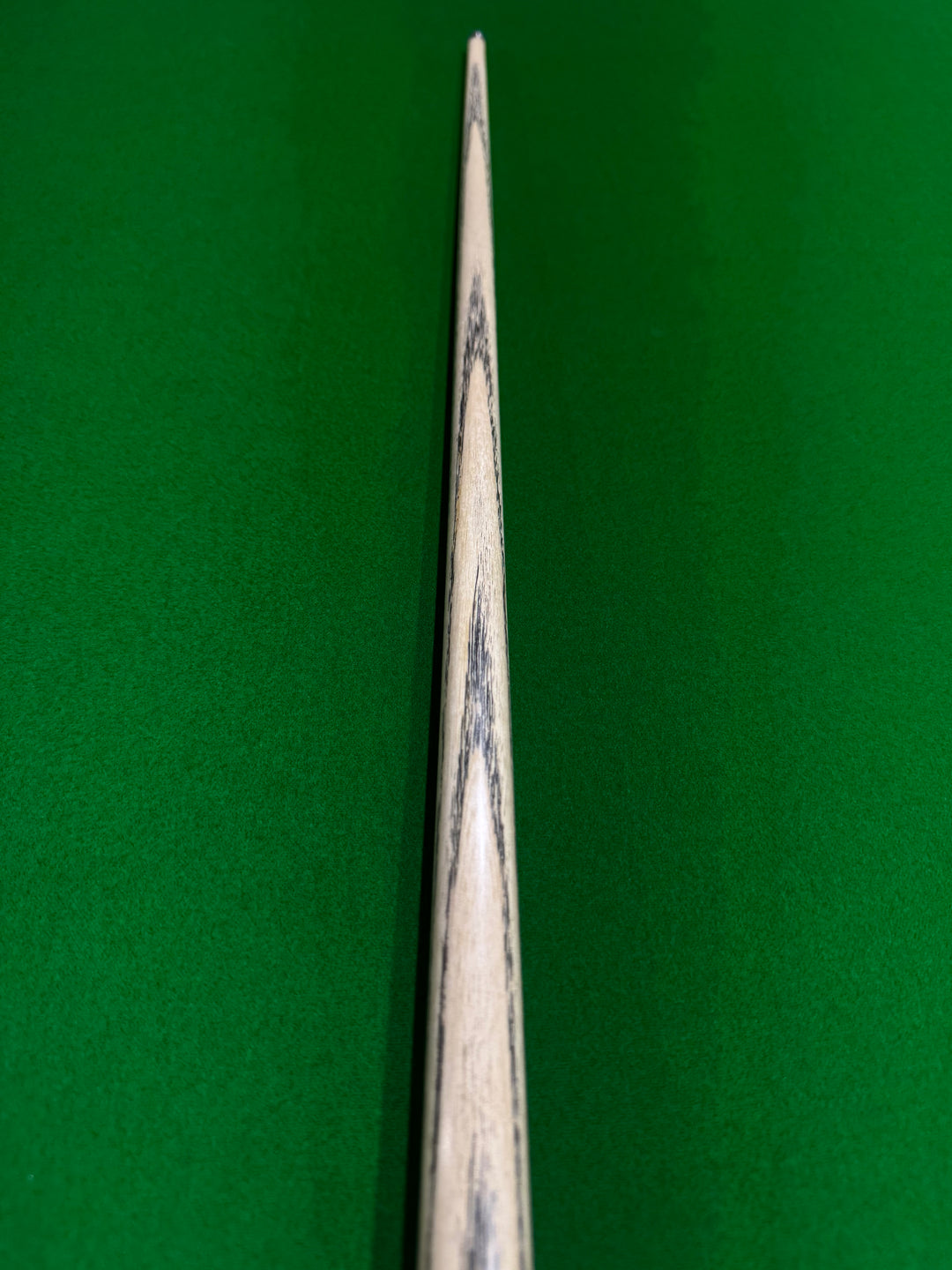 EAGLE CUES ULTIMATE 2190 – 1PC – 9.7MM – 57" – 17.7OZ