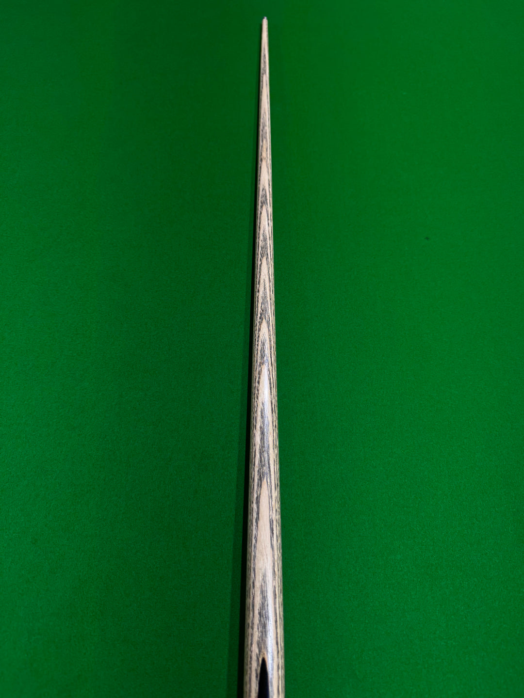 EAGLE CUES ULTIMATE 2198 – 1PC – 9.7MM – 57" – 17.7OZ
