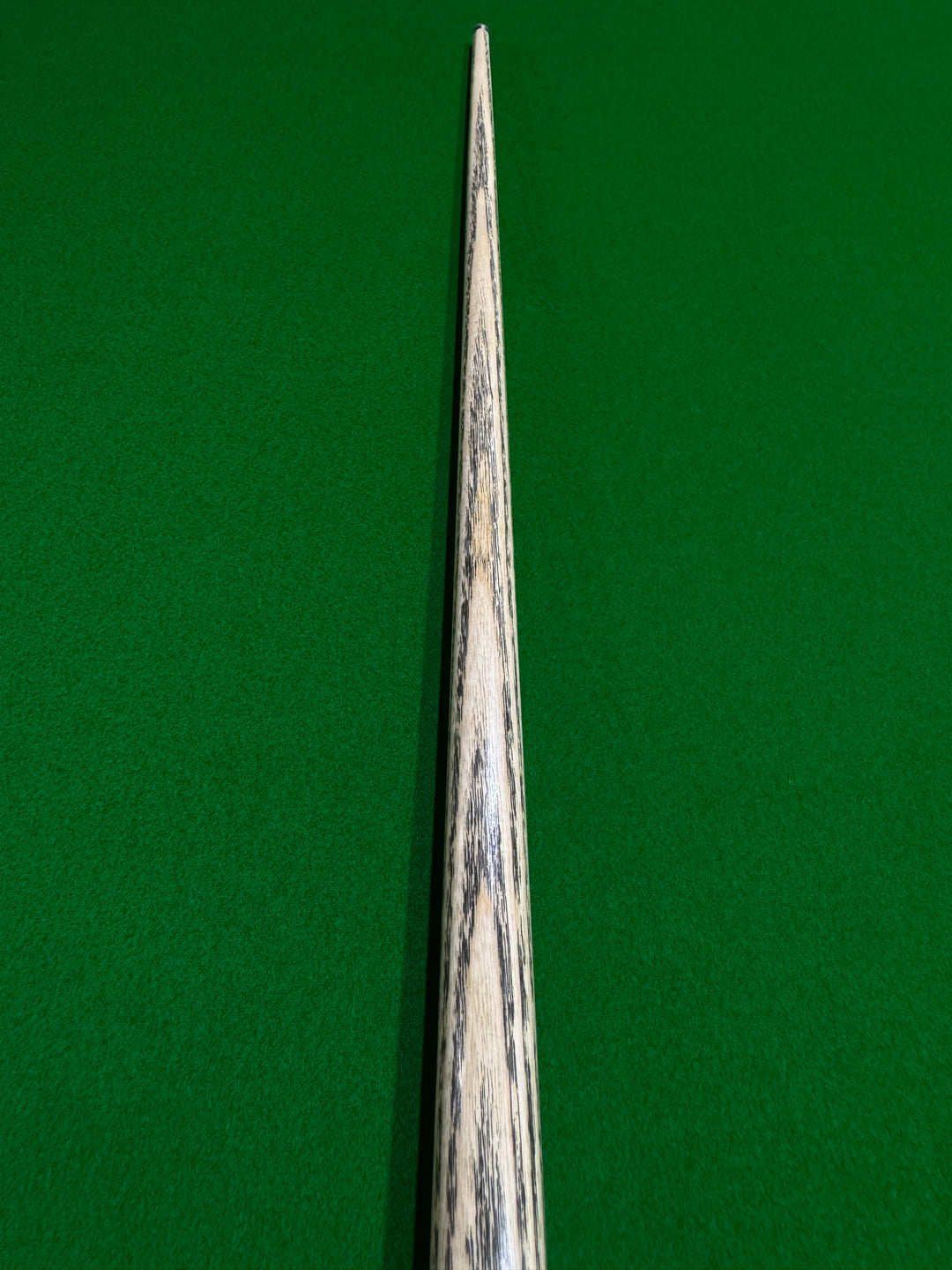 EAGLE CUES ULTIMATE 2198 – 1PC – 9.7MM – 57" – 17.7OZ
