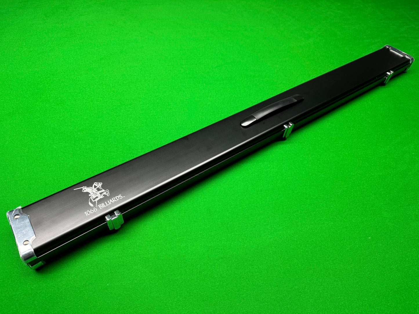 1066 Billiards Luxury Wide Cue Case Black